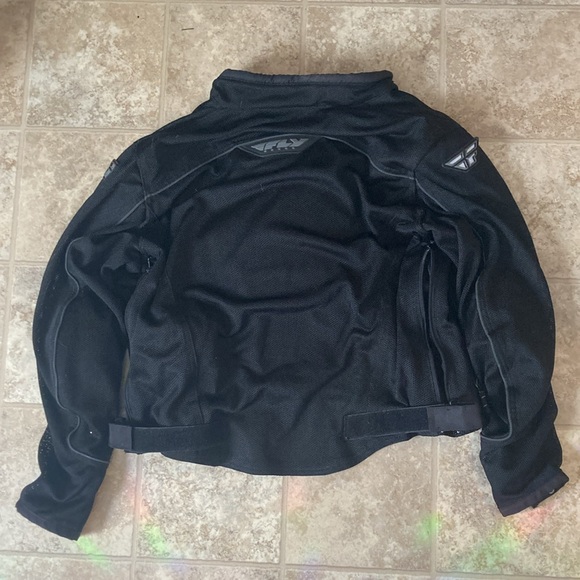 Fly mesh padded riding jacket with waterproof zip in liner - Picture 5 of 5